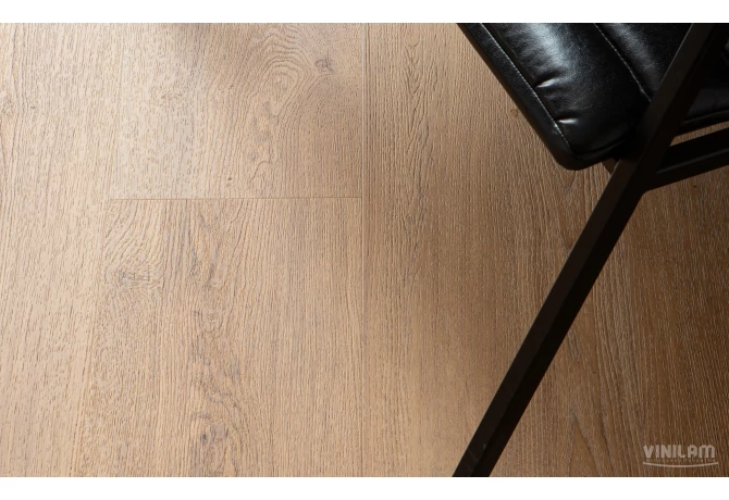 Кварц-винил Дуб Гранада (1227*232*2,5 мм) — купить в Томске