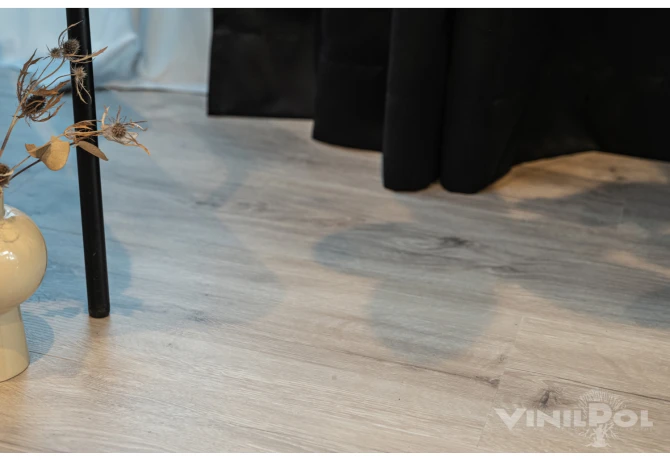 Кварц-винил Дуб Неаполь (1219,6*228,6*2 мм) — купить в Томске