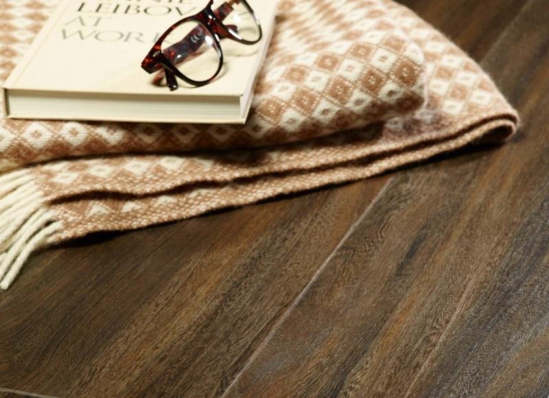 Линолеум бытовой "IVC" Woodlike Edgewood W48 (4м) — купить в Томске